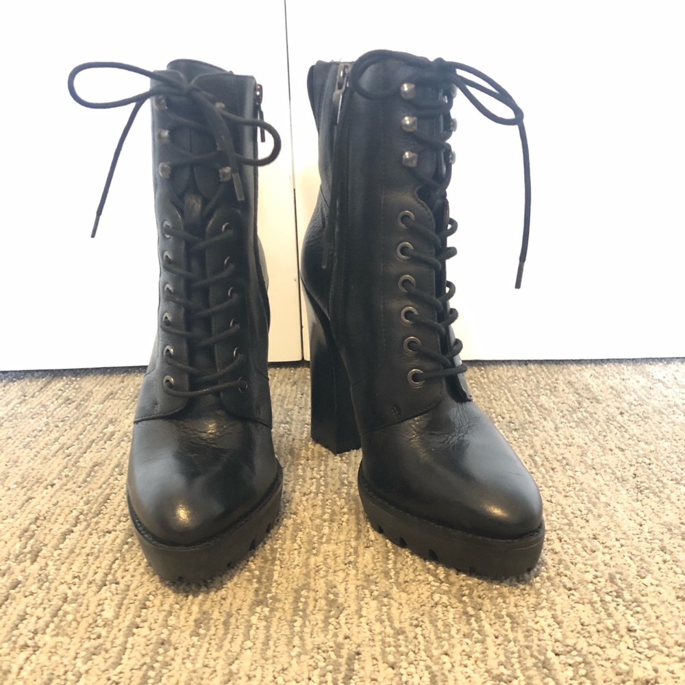Boots - Picture 7 of 8